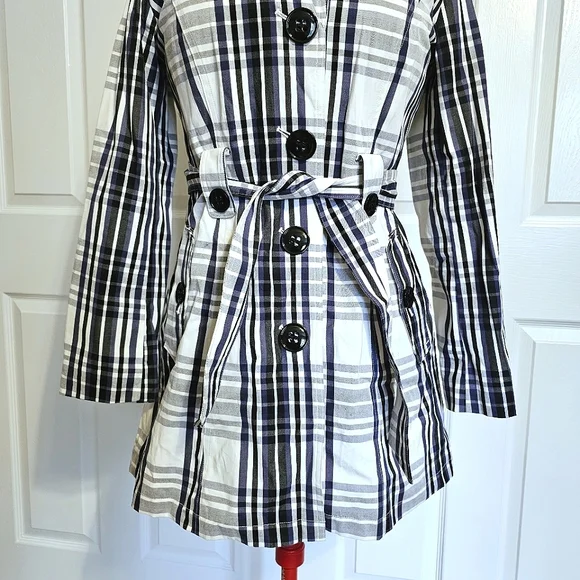 HP🎉 Laundry by Shelli Segal Plaid Trench Coat - Size M - Picture 3 of 16